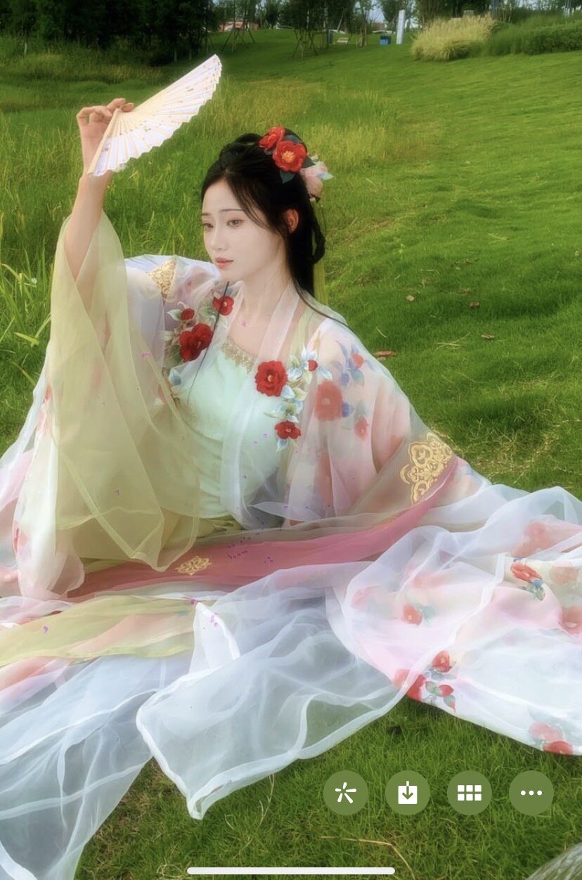 重工绣花山茶花《红山茶二团》大汉服套装