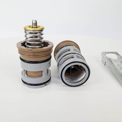 原装霍尼N韦尔阀VN60113VC603电动二通阀阀芯V4013阀芯WRV扳芯手