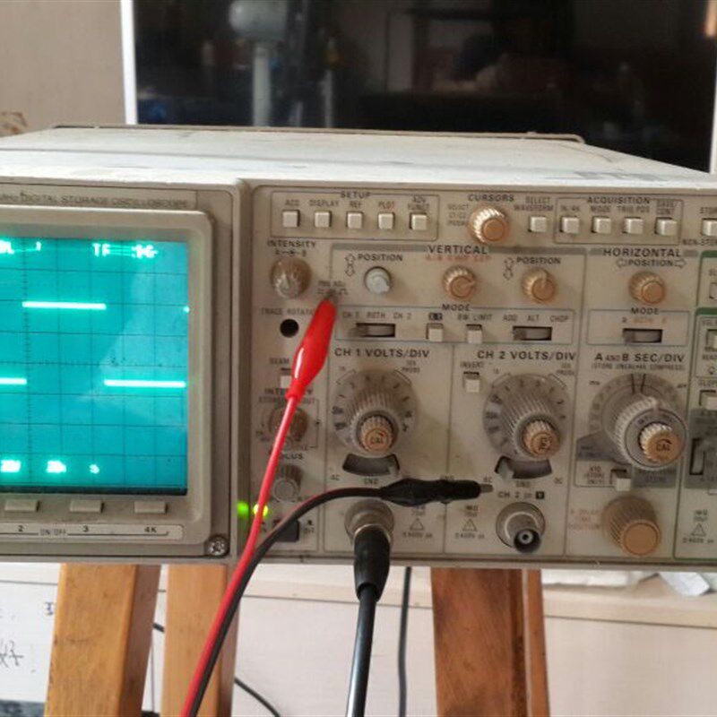 大甩卖泰克2232示波器 二手泰克示波器100MHZ数字示波器