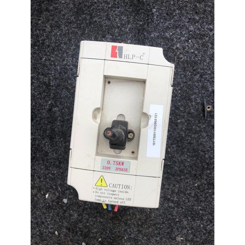 HLP-C+ 海利普变频器 HLPC+0D7523B 0.7