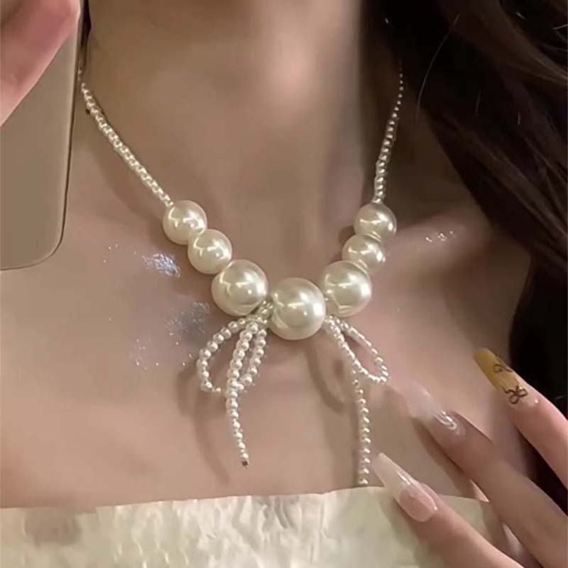 法式浪漫轻奢珍珠蝴蝶结项链女小众独特复古锁骨链气质高级感颈链