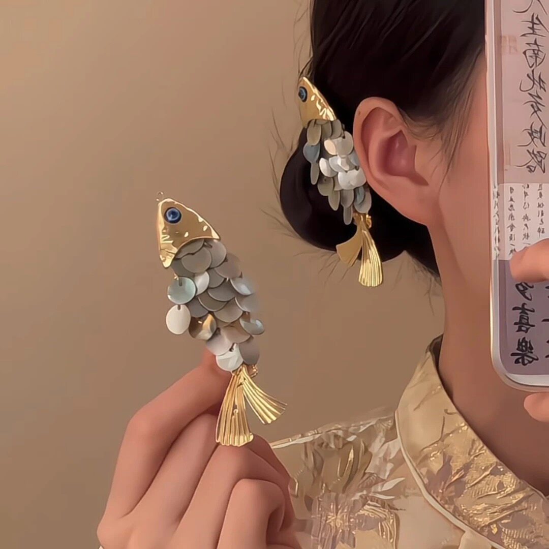 年年有余金色鱼鳞圆片发夹女精致小众设计发卡锦鲤新年头饰发饰