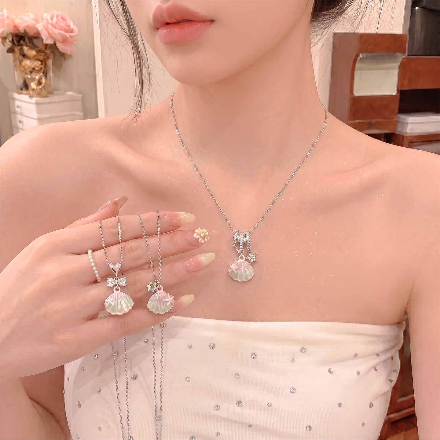 韩系渐变夜光贝壳项链女精致甜美吊坠轻奢小众设计高级感锁骨链潮