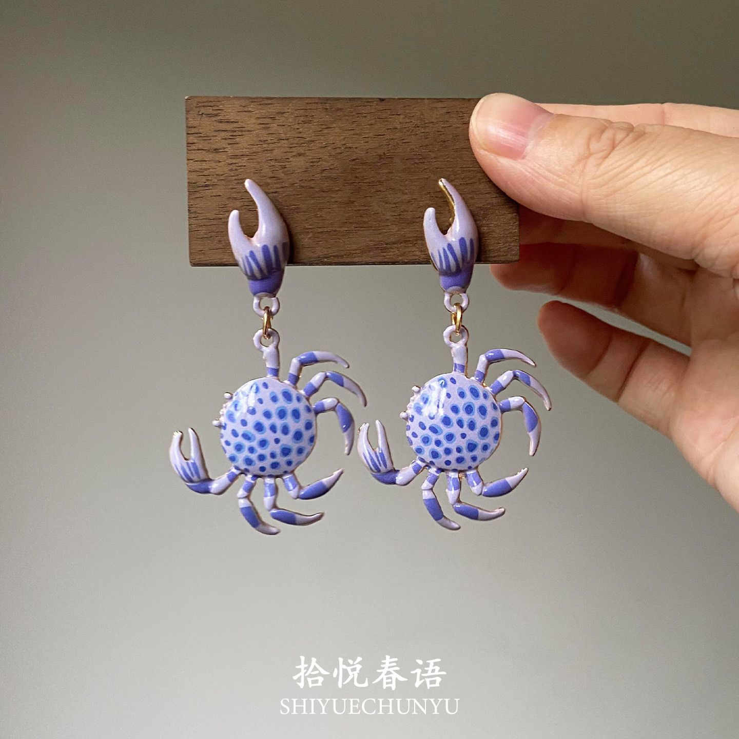 夏季海边蓝海蟹影波点螃蟹耳钉