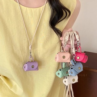 春色皮质零钱包包挂脖项链2025新款女小众设计迷你收纳长款配饰品