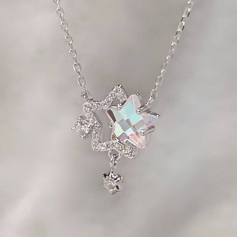 炫彩星星项链2026春夏新款轻奢百搭气质小众高级感锁骨链时尚女款