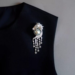 罗马流苏星星马头胸针大气高贵西装 大衣胸花礼物 百搭生肖别针西装
