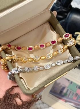 小众设计鸽血红色手镯女高级质感轻奢复古风甜美中古金色拉丝手链