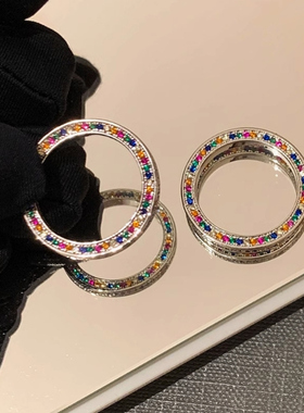 多巴胺彩虹色宝石排钻食指锆石戒指女小众设计轻奢高级感叠戴指环