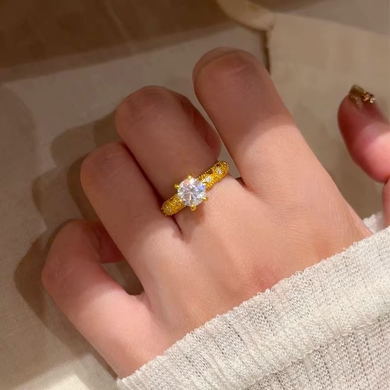 新中式爆闪金色单钻蕾丝女戒