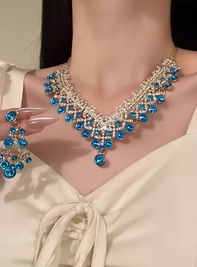 闪钻圆形耳钉项链套装轻奢女款