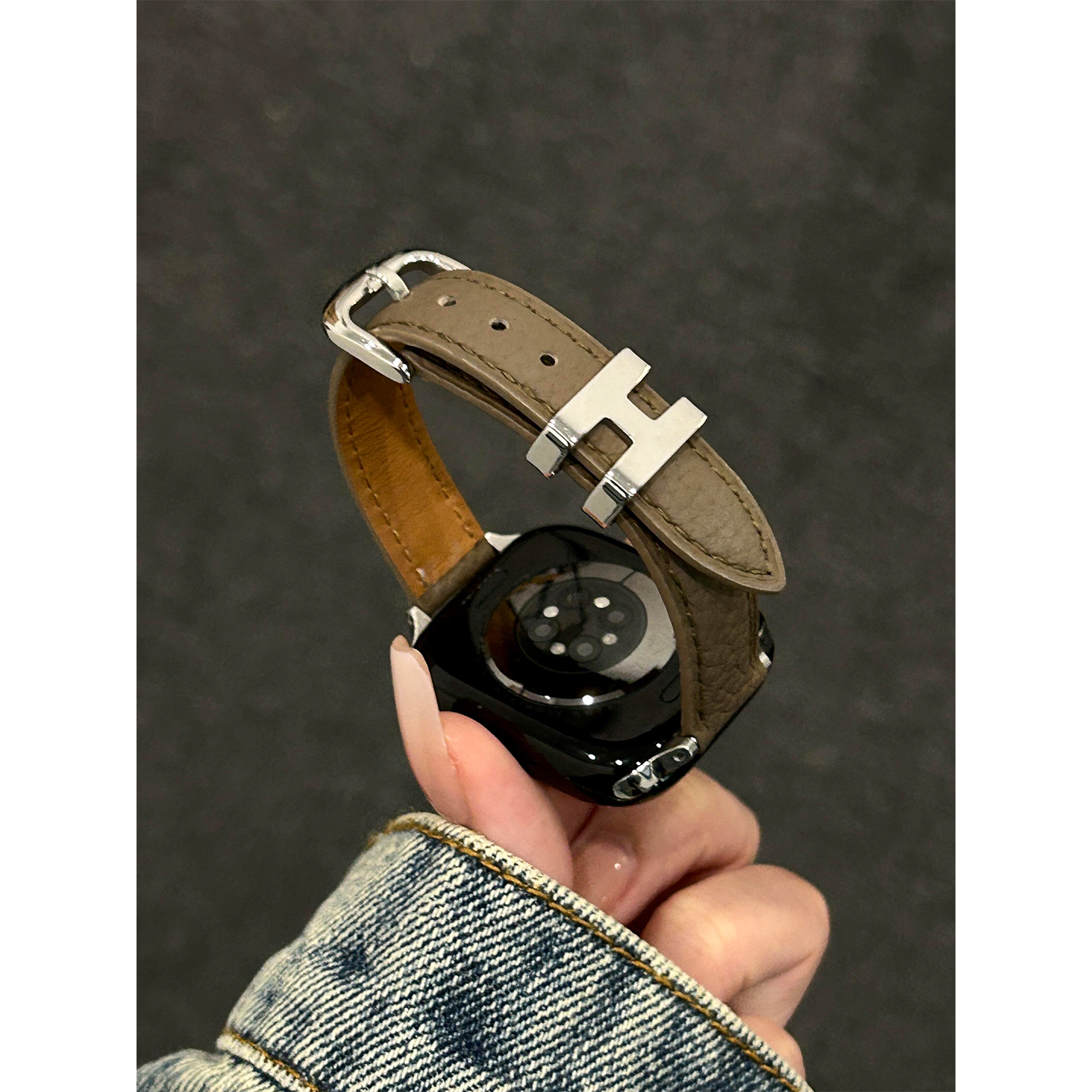 适用applewatch苹果表带H扣真皮