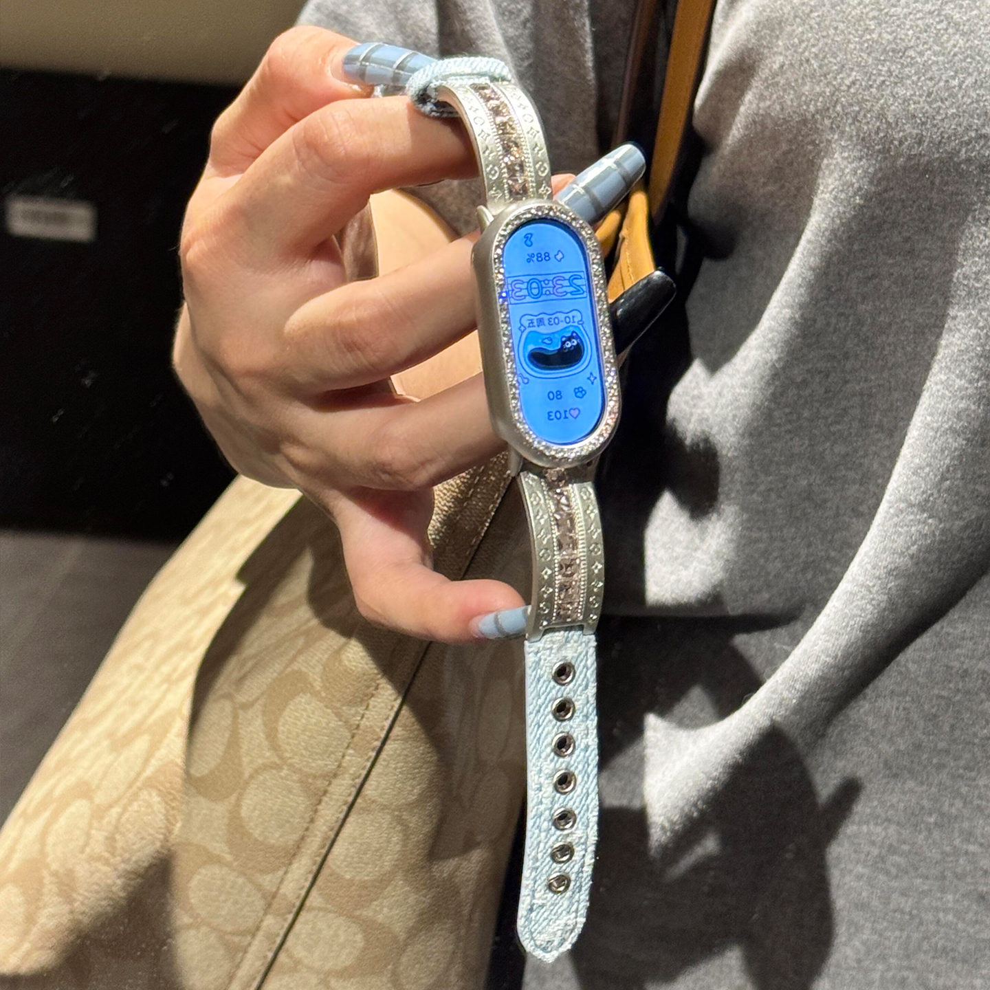 花纹方钻手表表带金属拼牛仔时尚