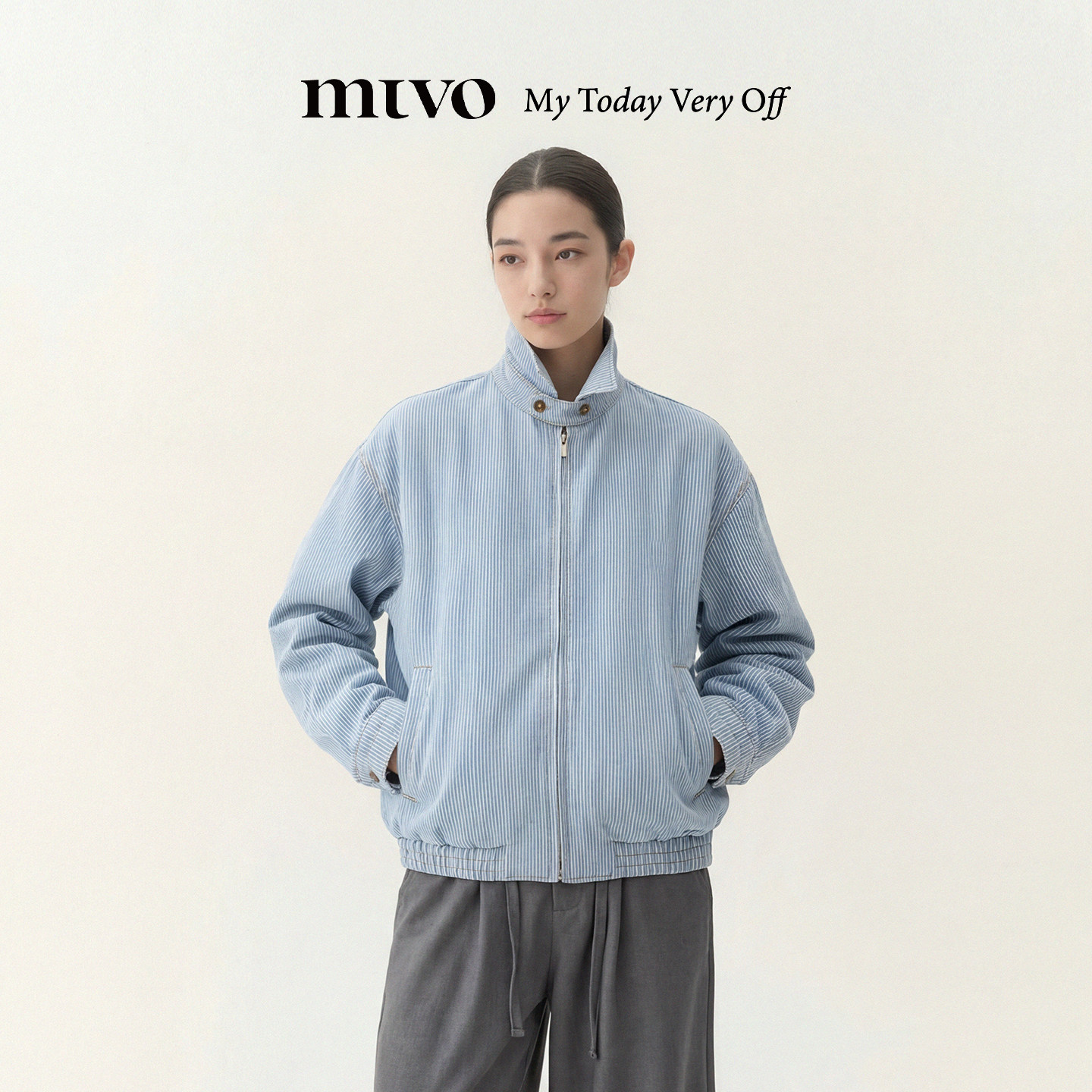 mtvo2026年春季新品高级蓝白条纹牛仔夹克男秋短款哈灵顿外套女