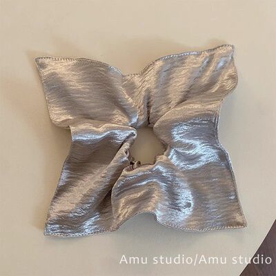 高级感银色亮面方巾大发圈