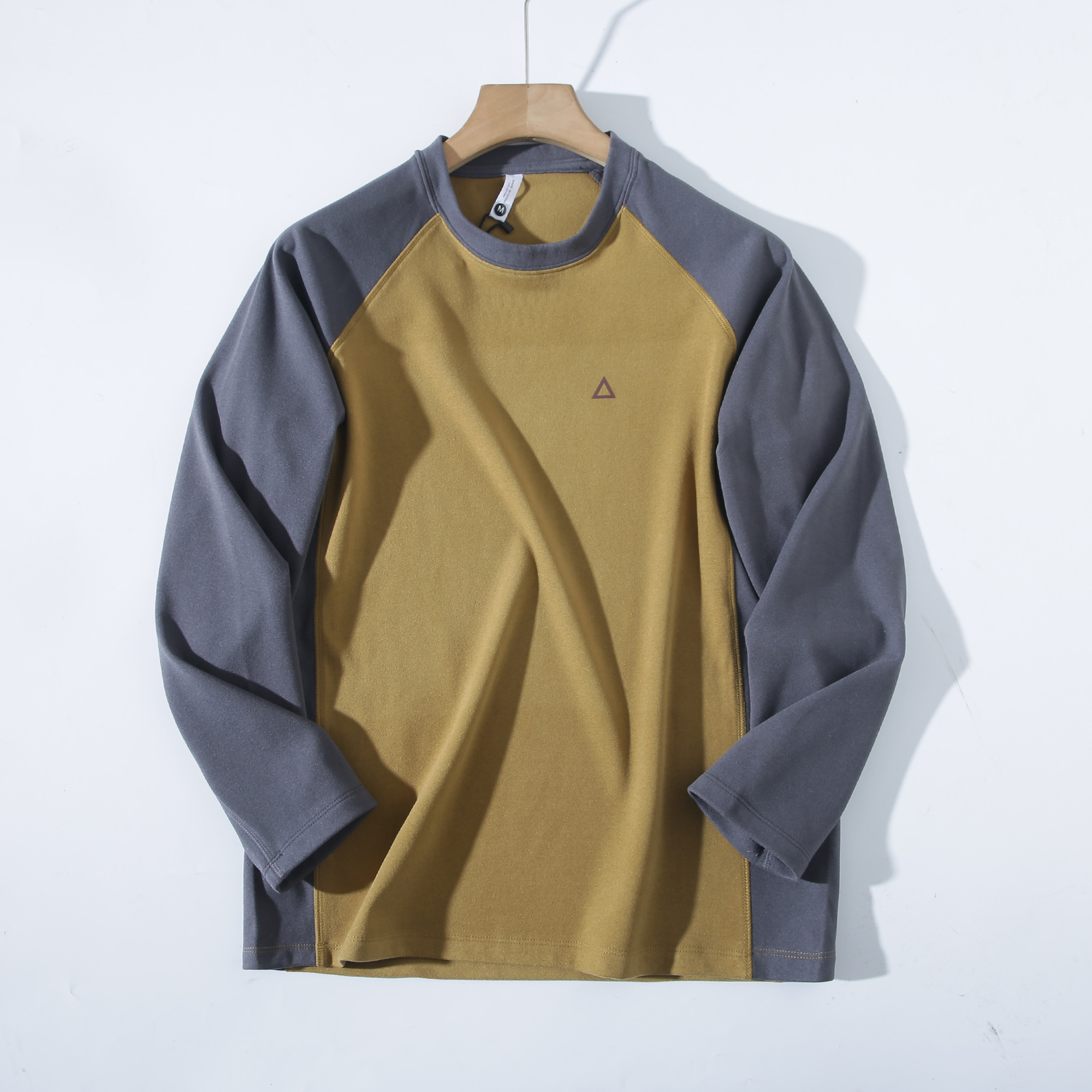 撞色插肩袖男女同款双面德绒卫衣