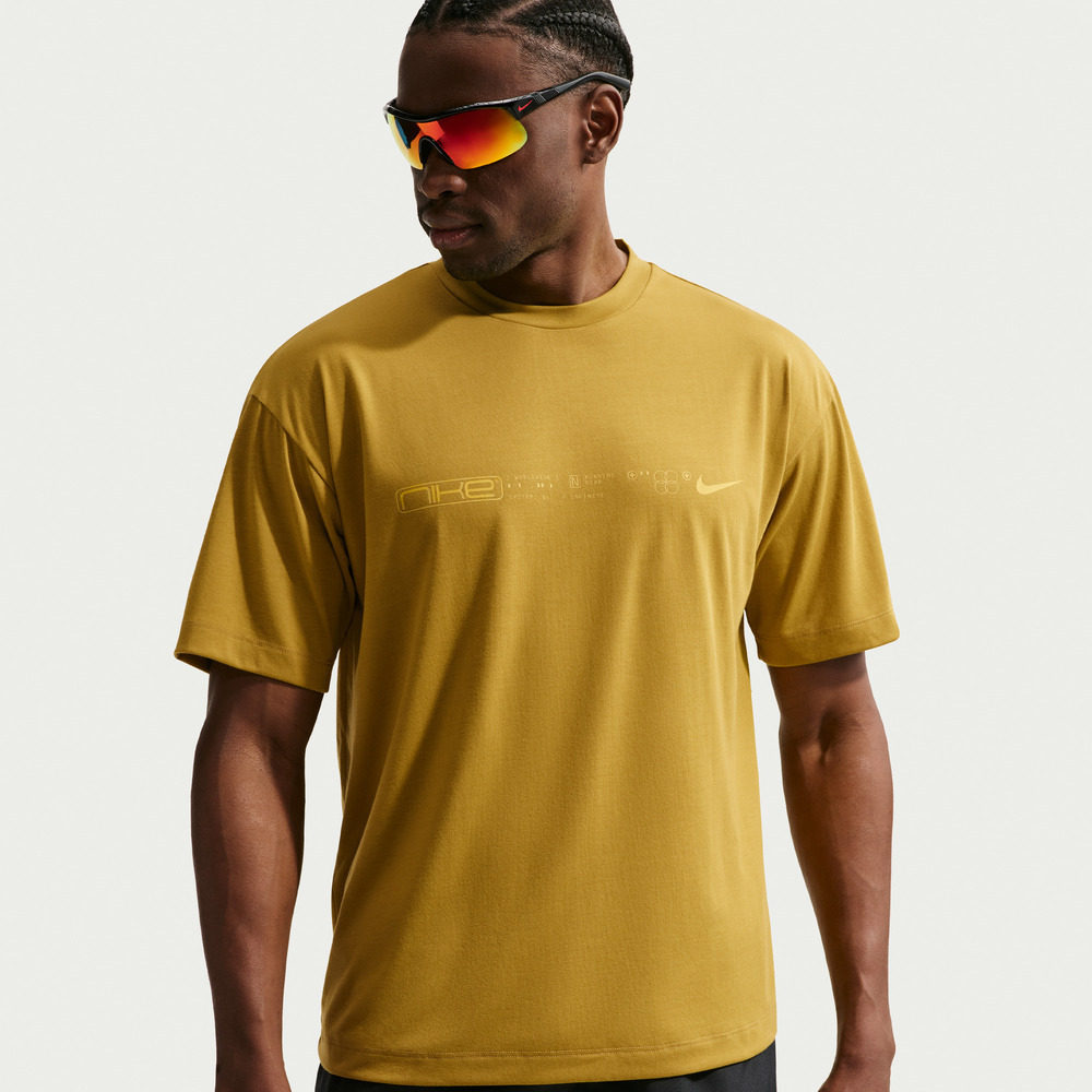 NIKE耐克男子Dri-FIT速干短袖跑步上衣休闲短袖T恤IU8958-322