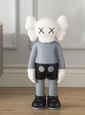 潮玩kaws摆件公仔落地大摆件客厅玄关家居软饰品