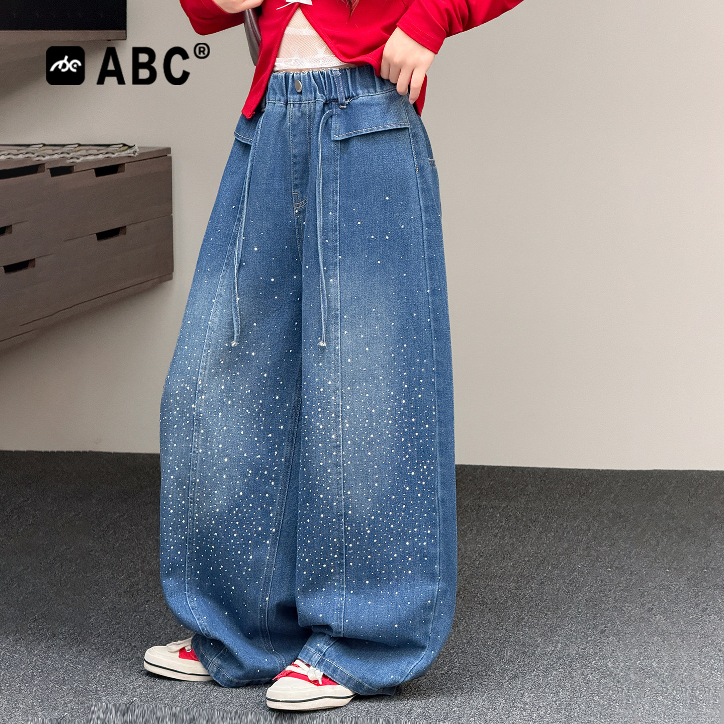 ABC女童春秋烫钻牛仔弯刀裤图片