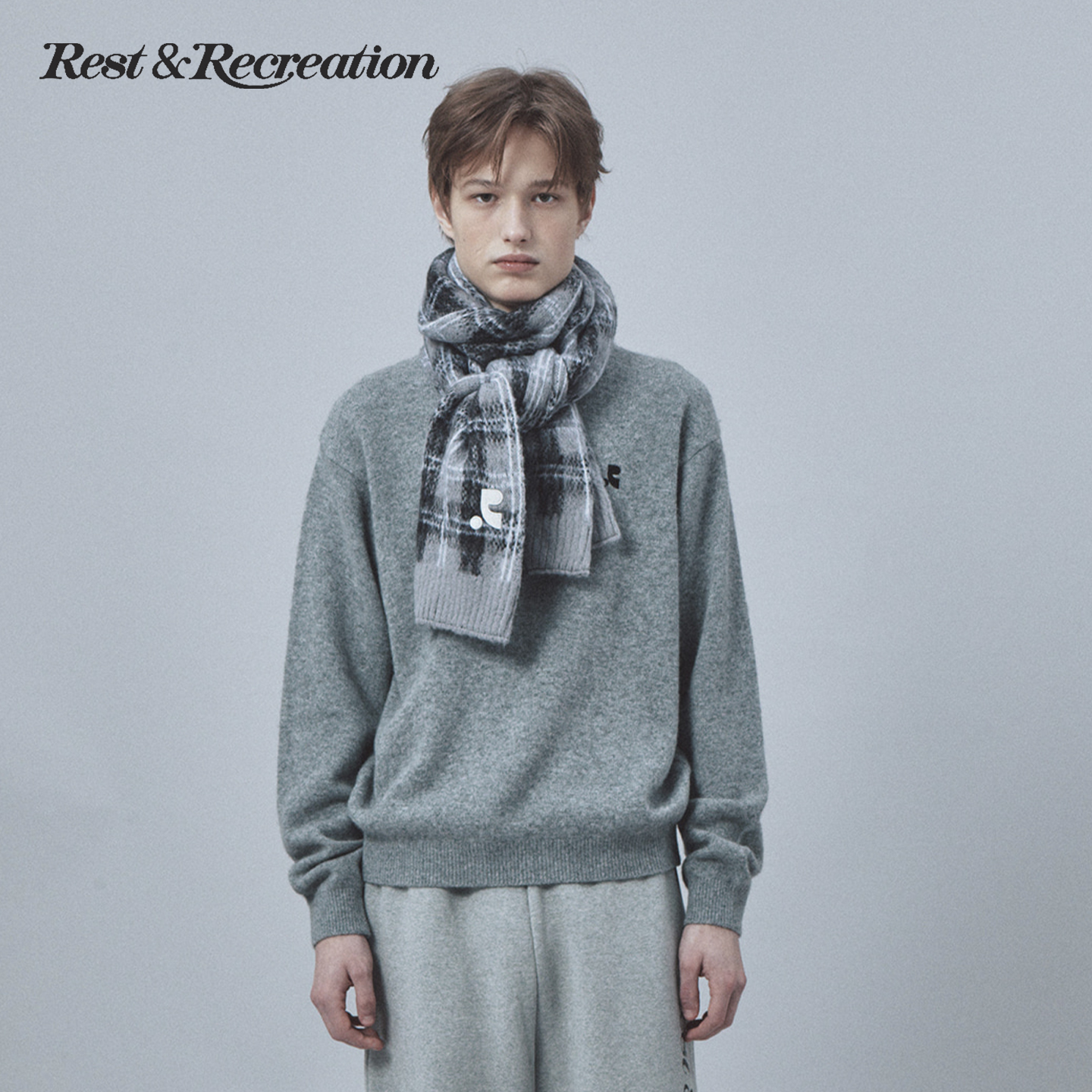 RR马海毛格纹logo刺绣围巾