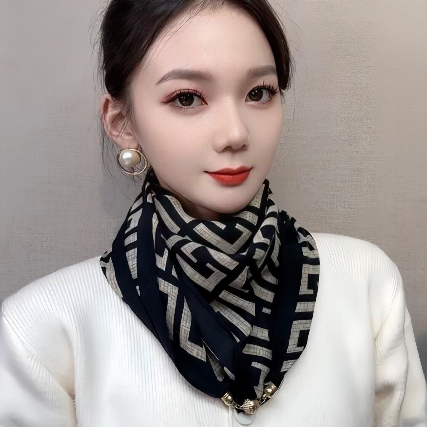 新款磁吸扣围巾丝巾女薄款方巾