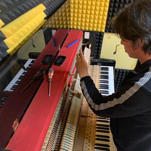 杭州钢琴调音 钢琴调律维修修理服务 调音师 钢琴调律师上门服务