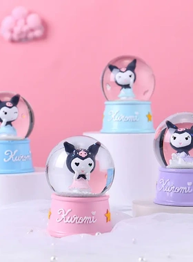 日式卡通公仔水晶球树脂摆件可爱雪花水球亮片少儿生日礼物礼品