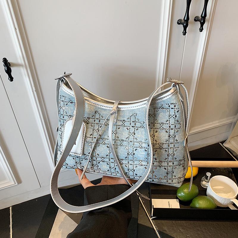 推荐时尚潮流小巧轻便休闲