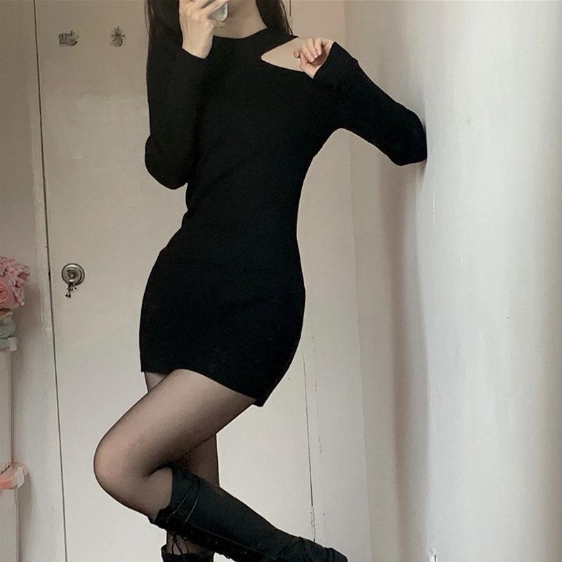 推荐修身包臀裙露肩针织连衣裙初春紧身女装欧美辣妹裙子女纯欲风