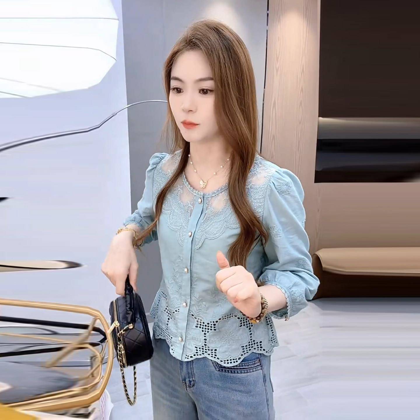 推荐时尚蕾丝衬衫女2026秋季新款设计感小众洋气显瘦气质百搭衬衣