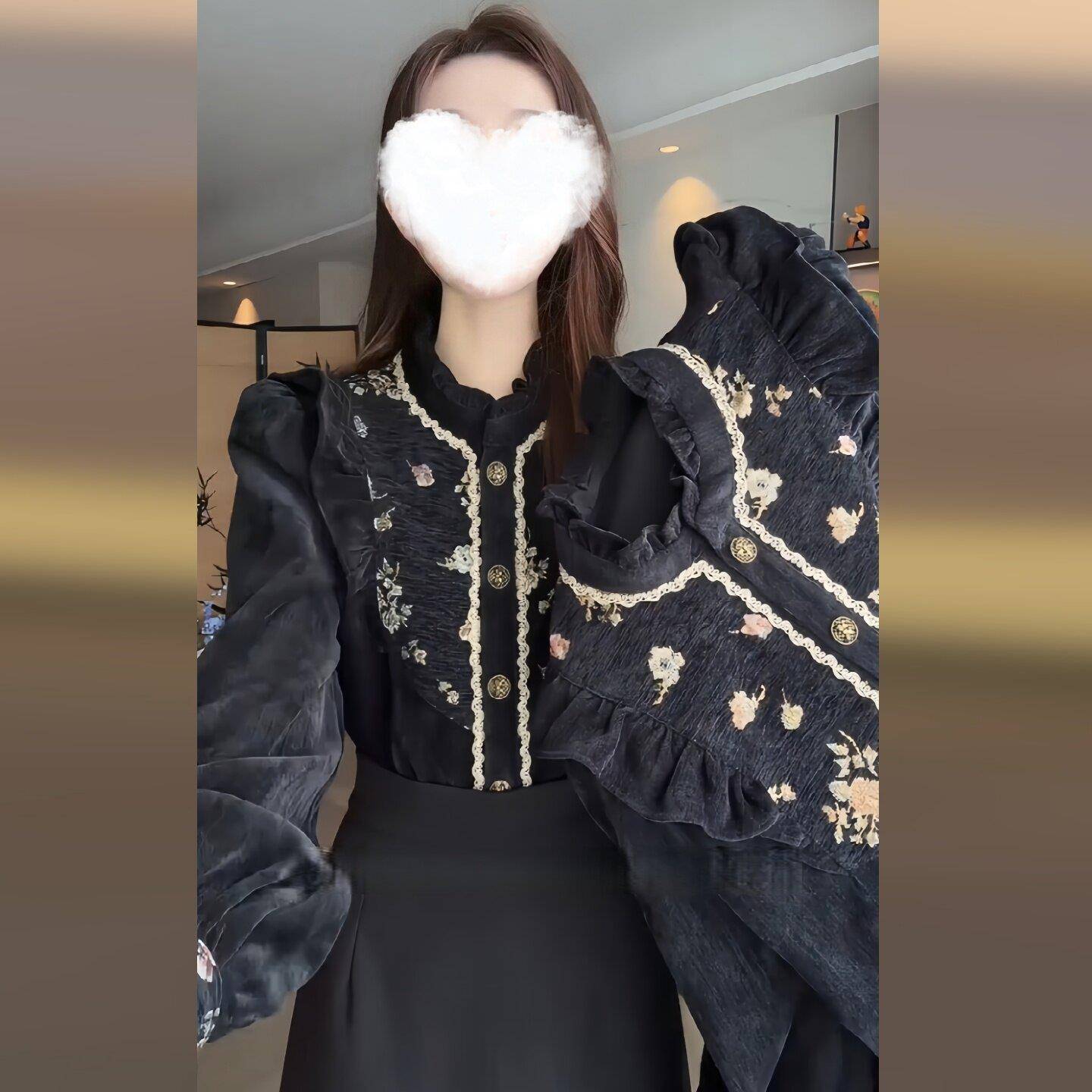 推荐加绒加厚款法式洋气衬衫轻奢宫廷感重工刺绣小香风气质上衣20