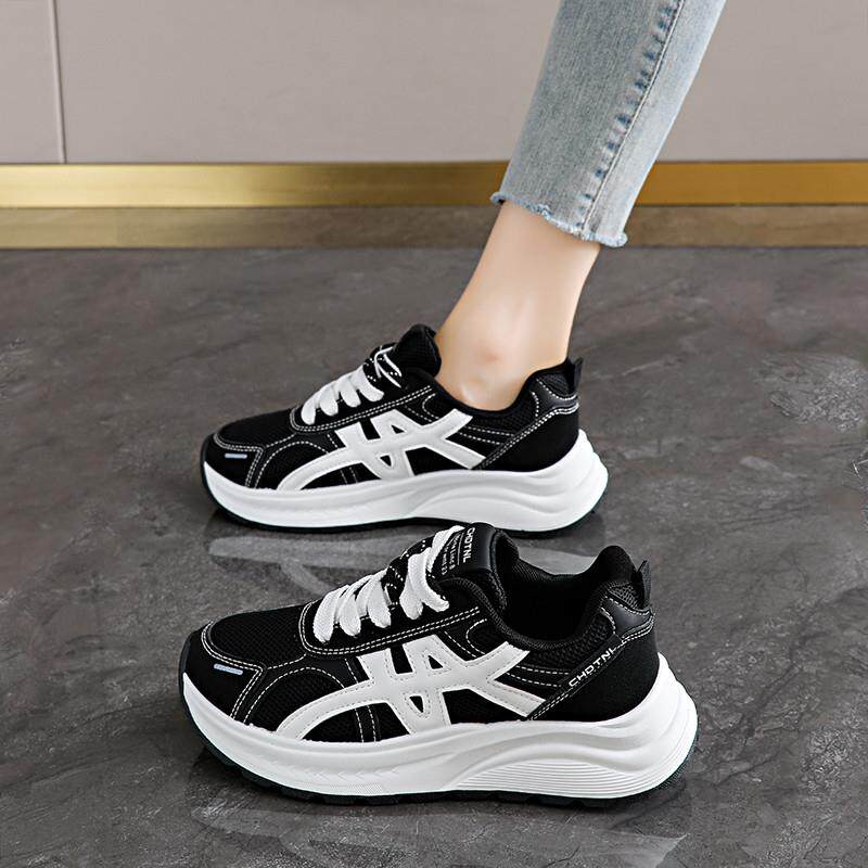 推荐学生运动鞋女款2025新款秋季爆款网面透气轻便软底减震跑步鞋