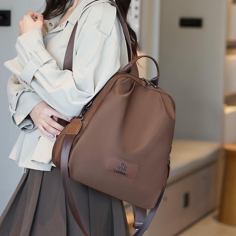 新品时尚百搭多用小背包女2025新款轻便休闲出游通勤大学生女士双