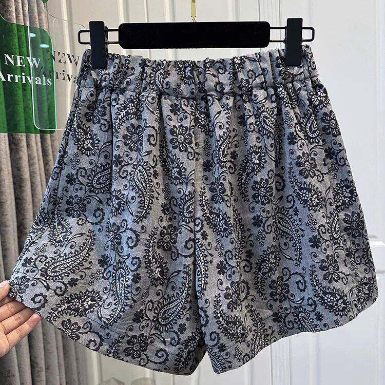 推荐时髦宽松显瘦休闲胖妹妹特大码300斤复古流行腰果花阔腿短裤