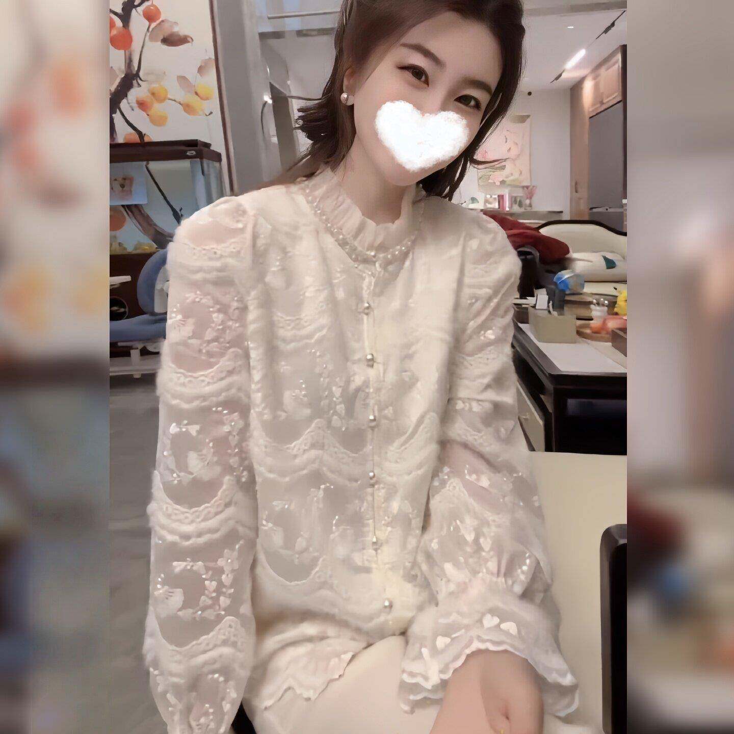 推荐春季新款名媛感精致轻奢重工刺绣钉珠小衫绝美漂亮百搭衬衫20