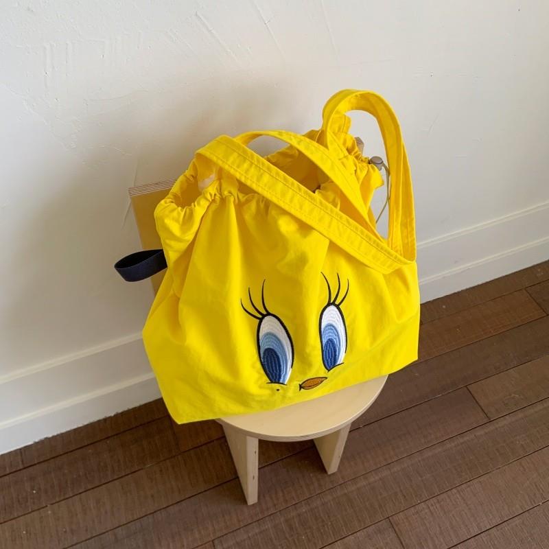 新品ins卡通刺绣尼龙布包