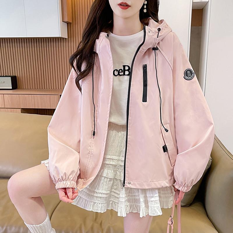 推荐连帽冲锋衣外套女春秋2025新款初高中学生宽松运动小个子工装