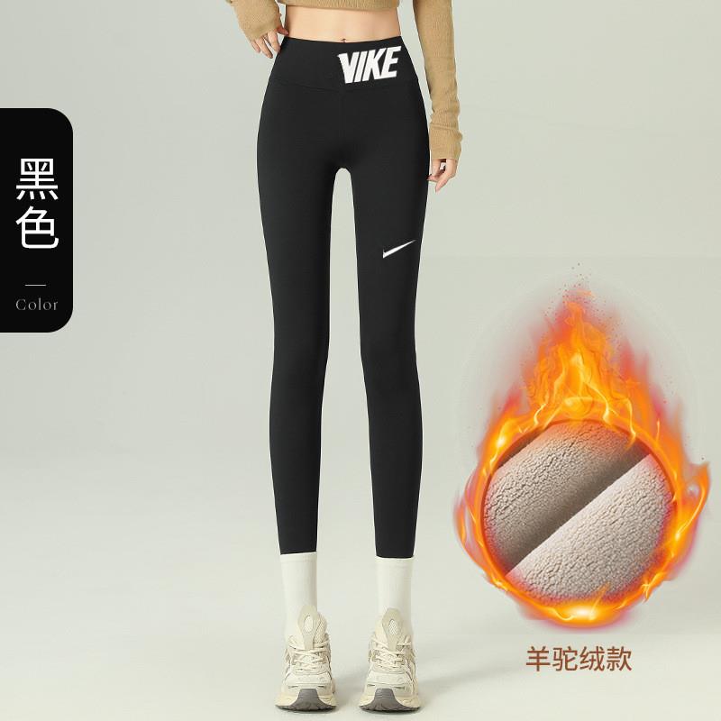 推荐2026鲨鱼裤女秋冬加绒外穿高腰提臀收腹黑色显瘦运动瑜伽骑行