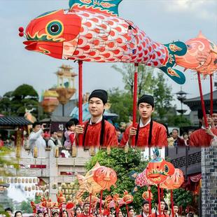 大型手举摇摆鲤鱼灯笼元宵巡游活动国潮古风手扎锦鲤非遗鱼灯成品