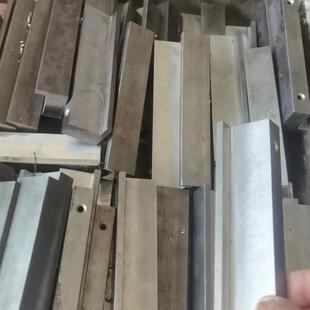 q235/A3钢板冷拉扁钢条 实心镀锌扁铁方棒方钢条 45号钢型材型钢