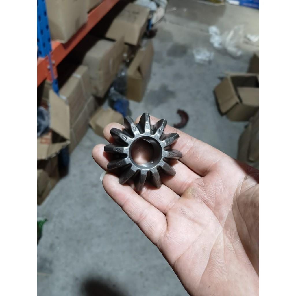拖拉机配件 泰山30 东风拖拉机差速器齿轮 行星齿轮 12齿内孔20