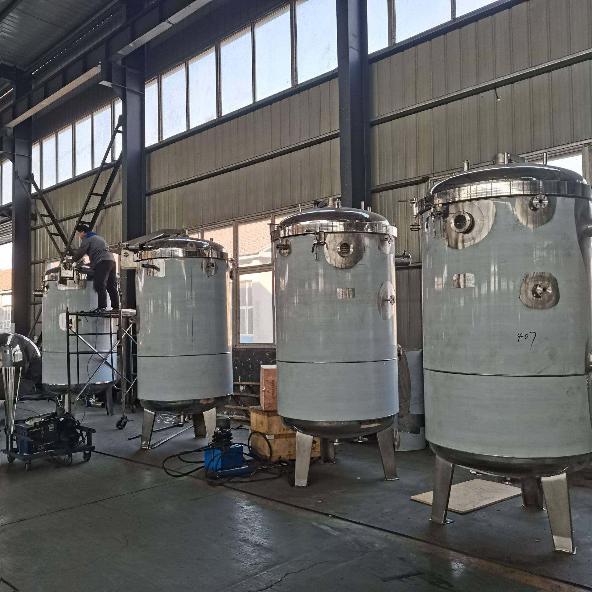 粽子蒸煮锅蒸汽盘管加热加热均匀保证粽子口感和色泽