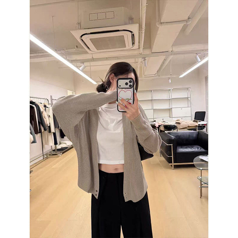 MosesQueen魔西女王慵懒风V领坑条针织开衫外搭长袖毛衣外套上衣