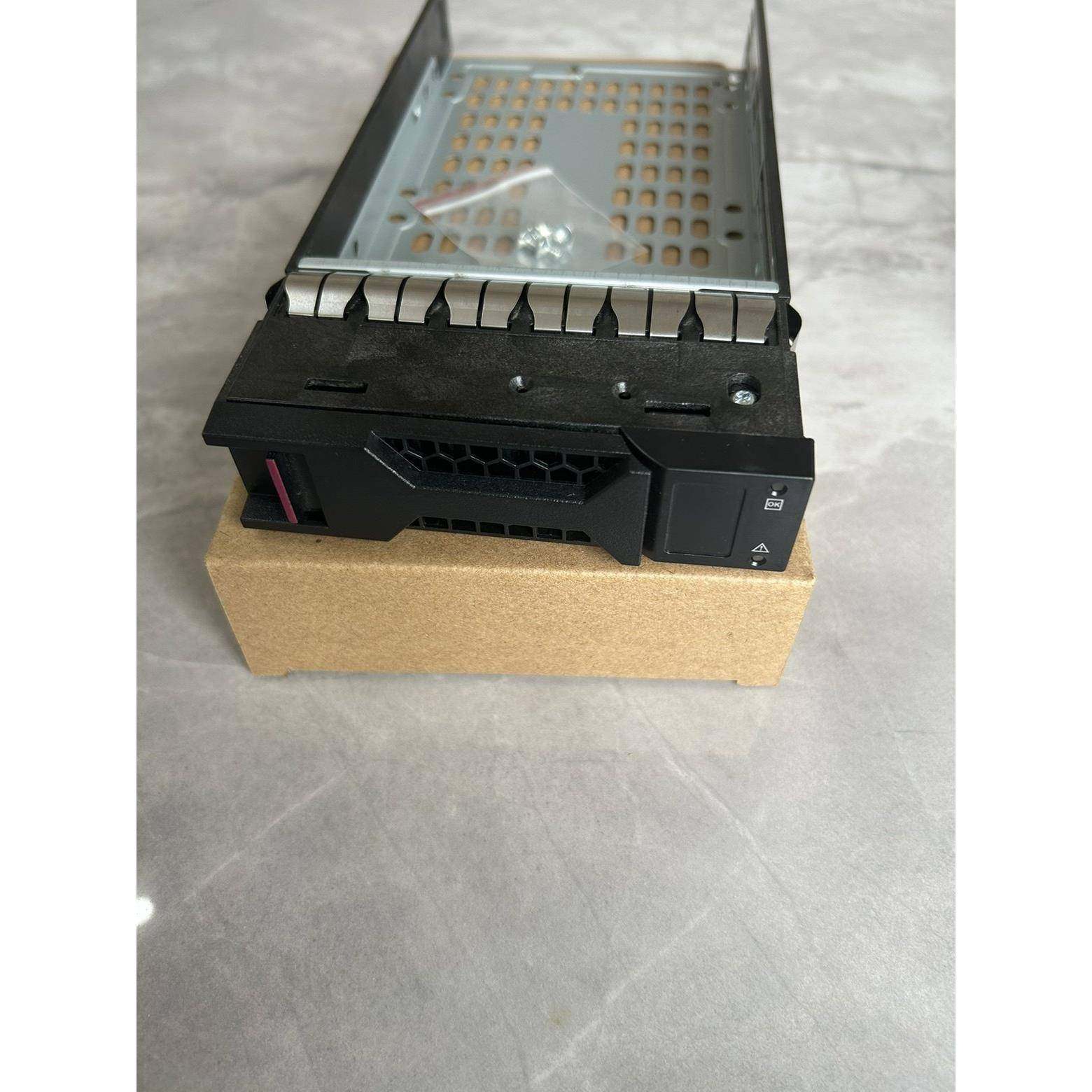 全新 MSA1060 2060 M2 P14406-001 2062 M2 存储 硬盘托架3.5