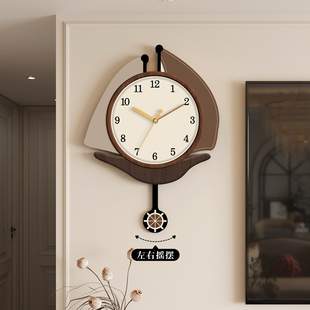 帆船中古风钟表挂钟客厅新款创意奶油风家用简约日历摇摆挂墙时钟