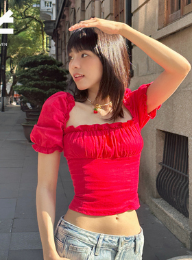 【鹦鹉梨推荐】Not EVEN法式荷叶边一字领泡泡袖上衣女轻奢高级感