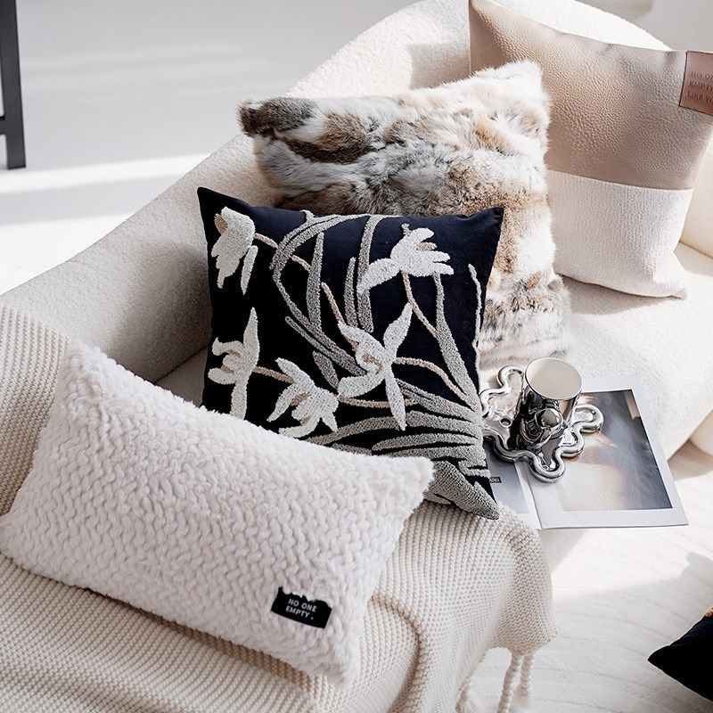 抱枕新中式客厅沙发丝绒靠垫法式复古中古刺绣高级感轻奢床上靠枕,居家布艺,靠垫/抱枕,淘宝优惠券,粉丝福利购,淘宝优惠卷