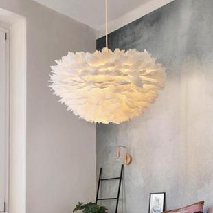 奶油风卧室吊灯北欧ins少女温馨浪漫创意儿童女孩房间个性 羽毛灯