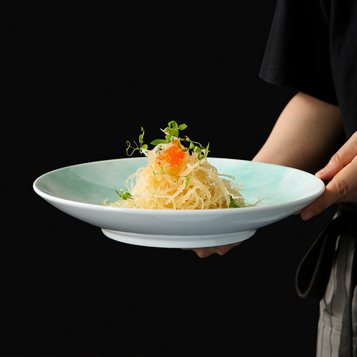 沧海《孔雀绿浅盘》r特色私房菜中餐厅凉菜盘水果沙拉陶瓷酒店