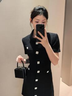 晚礼服 英国小众华夫格纹SP连衣裙早春新款 黑色小香风带钻修身